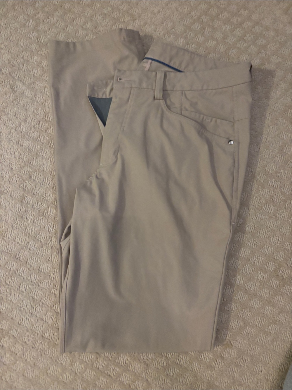 Lululemon ABC Men's Khaki Performance straight leg Pants sz 34